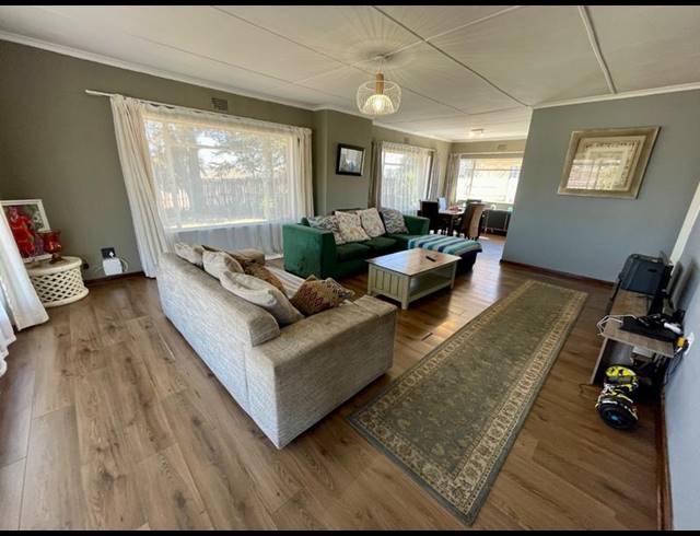 3 BEDROOM HOUSE FOR SALE IN QUELLERIE PARK